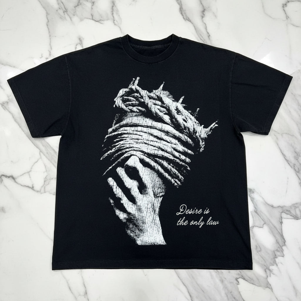 T-Shirts - Closer